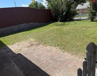 2737 Windswept Lane - Photo Thumbnail 16