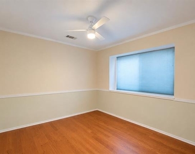 2737 Windswept Lane - Photo Thumbnail 12