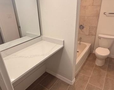 3925 Inwood Road - Photo Thumbnail 7