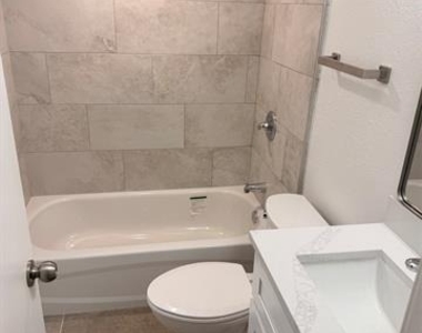 3925 Inwood Road - Photo Thumbnail 8