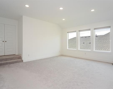 7205 Indian Paint Brush Lane - Photo Thumbnail 15