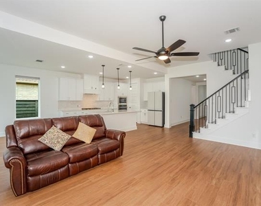 7205 Indian Paint Brush Lane - Photo Thumbnail 3