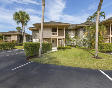11818 Pebblewood Drive - Photo Thumbnail 5