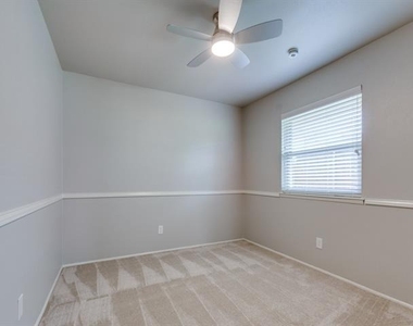 6707 Hillwood Lane - Photo Thumbnail 24