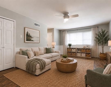 6707 Hillwood Lane - Photo Thumbnail 12