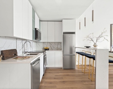 1462 Flatbush Avenue - Photo Thumbnail 5