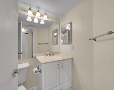 2518 Nw 89th Drive - Photo Thumbnail 25