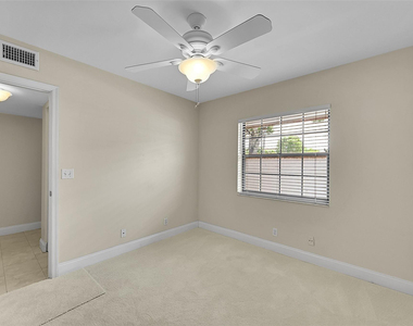 2518 Nw 89th Drive - Photo Thumbnail 23