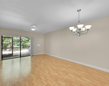 2518 Nw 89th Drive - Photo Thumbnail 5