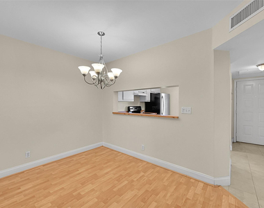 2518 Nw 89th Drive - Photo Thumbnail 7