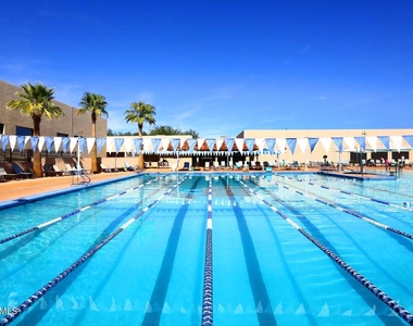 17218 N Desert Glen Drive - Photo Thumbnail 44
