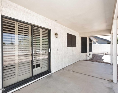 17218 N Desert Glen Drive - Photo Thumbnail 27