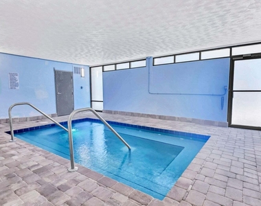 899 Jeffery Street - Photo Thumbnail 19
