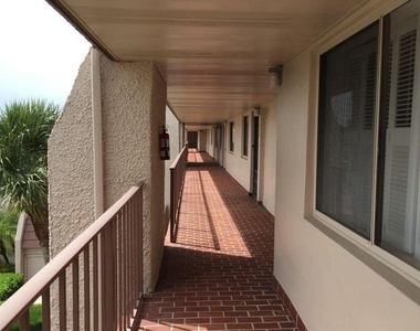 4080 Tivoli Court - Photo Thumbnail 3