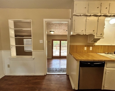 1716 Redwood Place - Photo Thumbnail 17