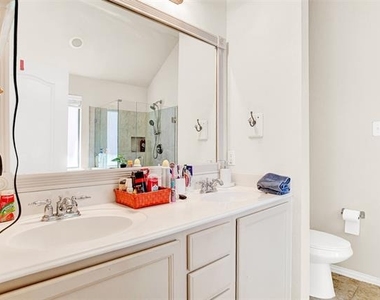 2744 Cascade Cove Drive - Photo Thumbnail 11