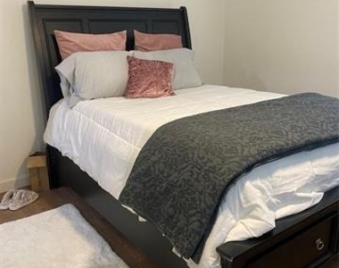 1482 Burger Street - Photo Thumbnail 8