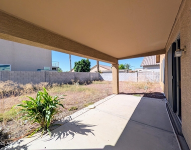 5959 W Kimberly Way - Photo Thumbnail 40