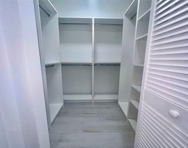601 E Dania Beach Boulevard - Photo Thumbnail 8