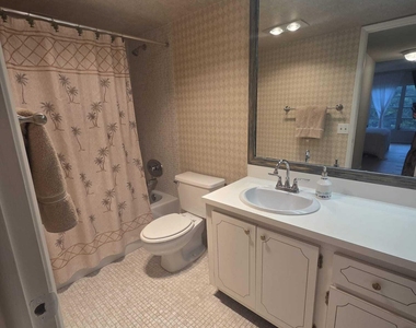 3150 N Palm Aire Drive - Photo Thumbnail 5
