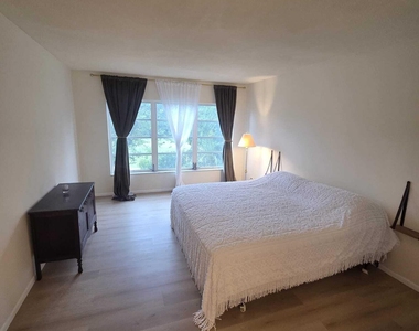 3150 N Palm Aire Drive - Photo Thumbnail 3