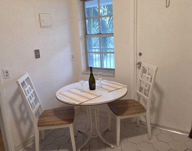 3150 N Palm Aire Drive - Photo Thumbnail 9
