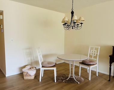 3150 N Palm Aire Drive - Photo Thumbnail 2