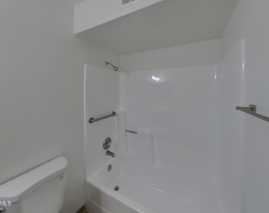 7334 W Carol Avenue - Photo Thumbnail 11