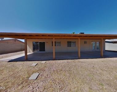 7334 W Carol Avenue - Photo Thumbnail 15