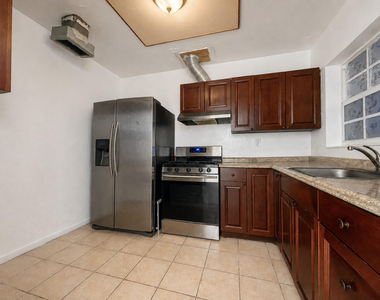 3645 Nw 195th Terrace - Photo Thumbnail 10