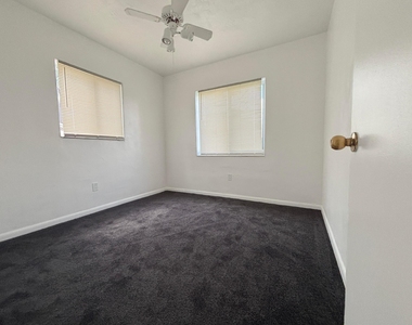 3645 Nw 195th Terrace - Photo Thumbnail 6