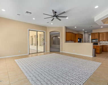 1687 E Carob Drive - Photo Thumbnail 7