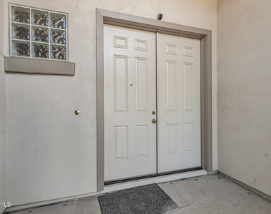 1687 E Carob Drive - Photo Thumbnail 4