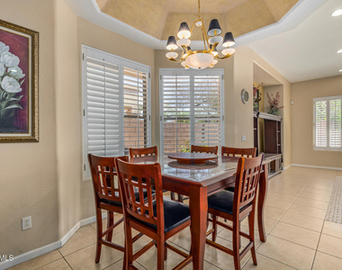 1687 E Carob Drive - Photo Thumbnail 9