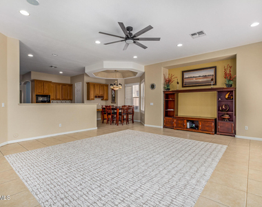 1687 E Carob Drive - Photo Thumbnail 8