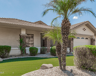 1687 E Carob Drive - Photo Thumbnail 3