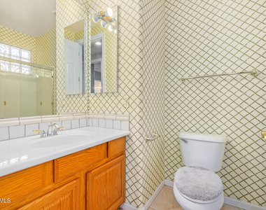1687 E Carob Drive - Photo Thumbnail 17