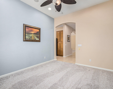 1687 E Carob Drive - Photo Thumbnail 15