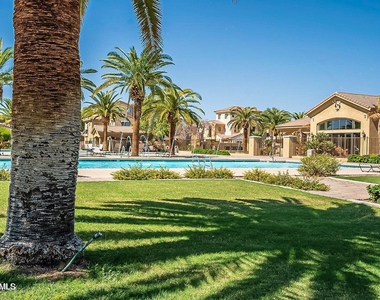 1367 S Country Club Drive - Photo Thumbnail 21