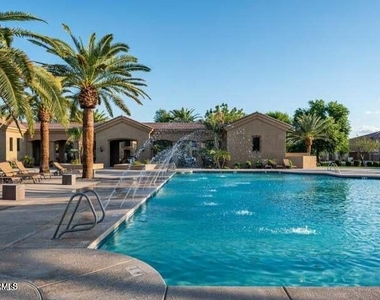 1367 S Country Club Drive - Photo Thumbnail 19