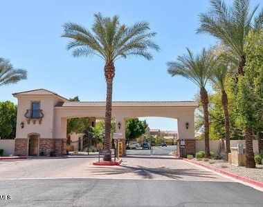 1367 S Country Club Drive - Photo Thumbnail 25