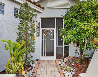 416 Sw Horseshoe Bay - Photo Thumbnail 3