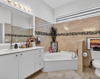 416 Sw Horseshoe Bay - Photo Thumbnail 15