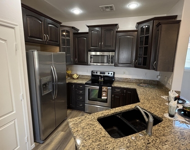 2125 E Huntington Drive - Photo Thumbnail 7