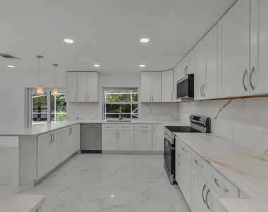 21452 Woodchuck Lane - Photo Thumbnail 27