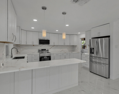 21452 Woodchuck Lane - Photo Thumbnail 26
