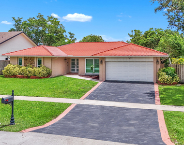 21452 Woodchuck Lane - Photo Thumbnail 39