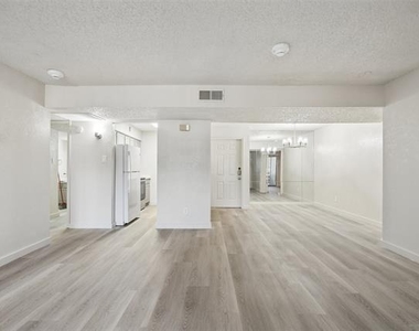 11480 Audelia Road - Photo Thumbnail 21