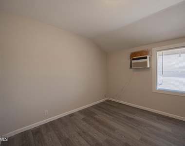 864 E Chandler Boulevard - Photo Thumbnail 4