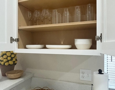 1136 Staghorn Street - Photo Thumbnail 22